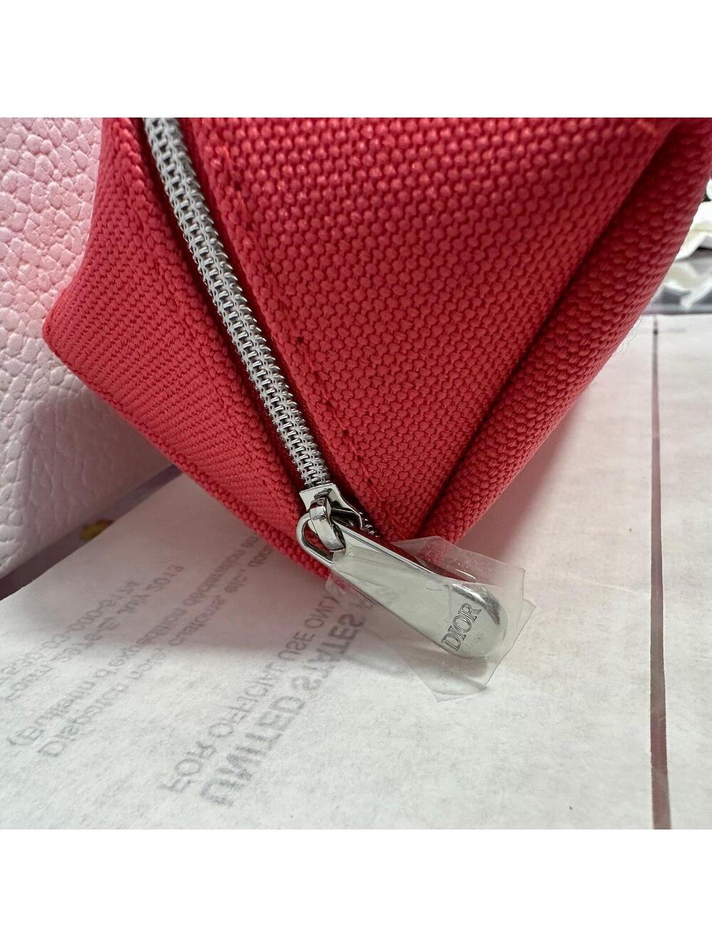 C.D Makeup Bag - Picture 2 of 3